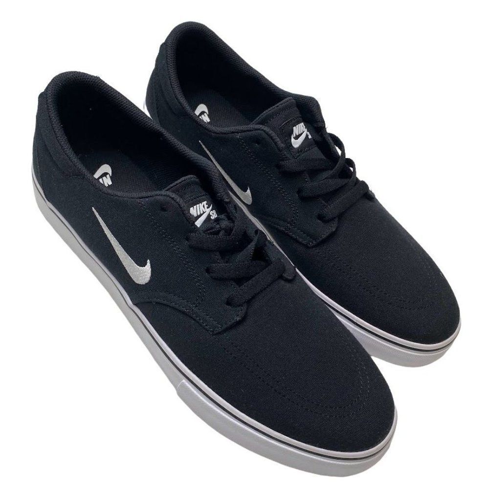 Nike SB Clutch Shoes Sneakers Men's 11.5 Black White Skateboarding Cushioned NEW